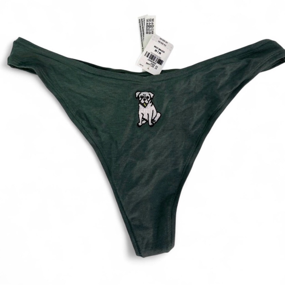 New with tags PINK Victoria's Secret Thong
